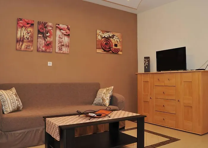 Apartamento Elpidas *